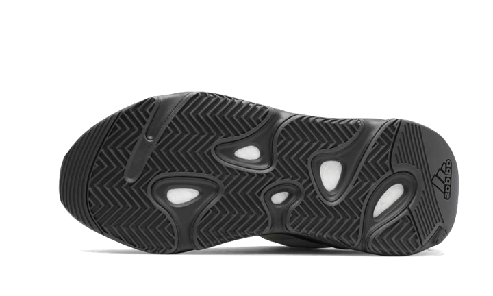 Adidas Yeezy Boost 700 MNVN Bone, Bone/Silver/Black (FY3729)