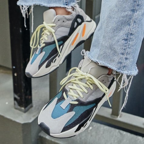 Adidas Yeezy Boost 700 Wave Runner, Solid Grey/Chalk White/Core Black (B75571)