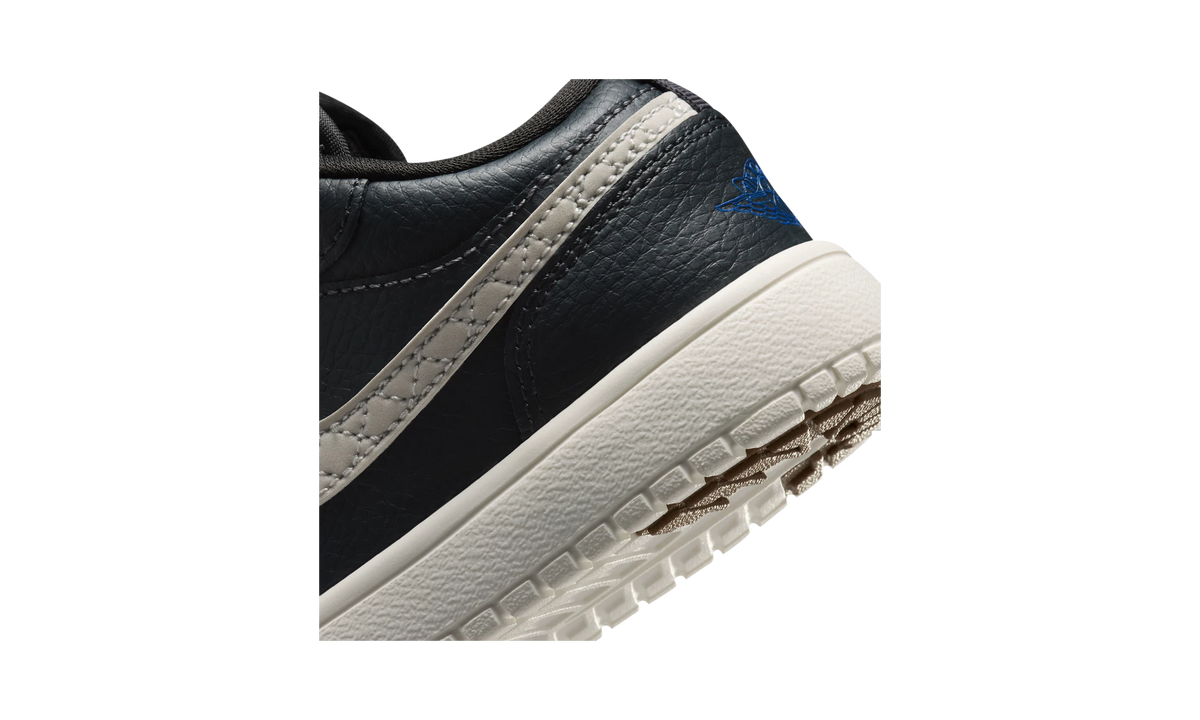 Air Jordan 1 Low ALT SE Off Noir (PS)