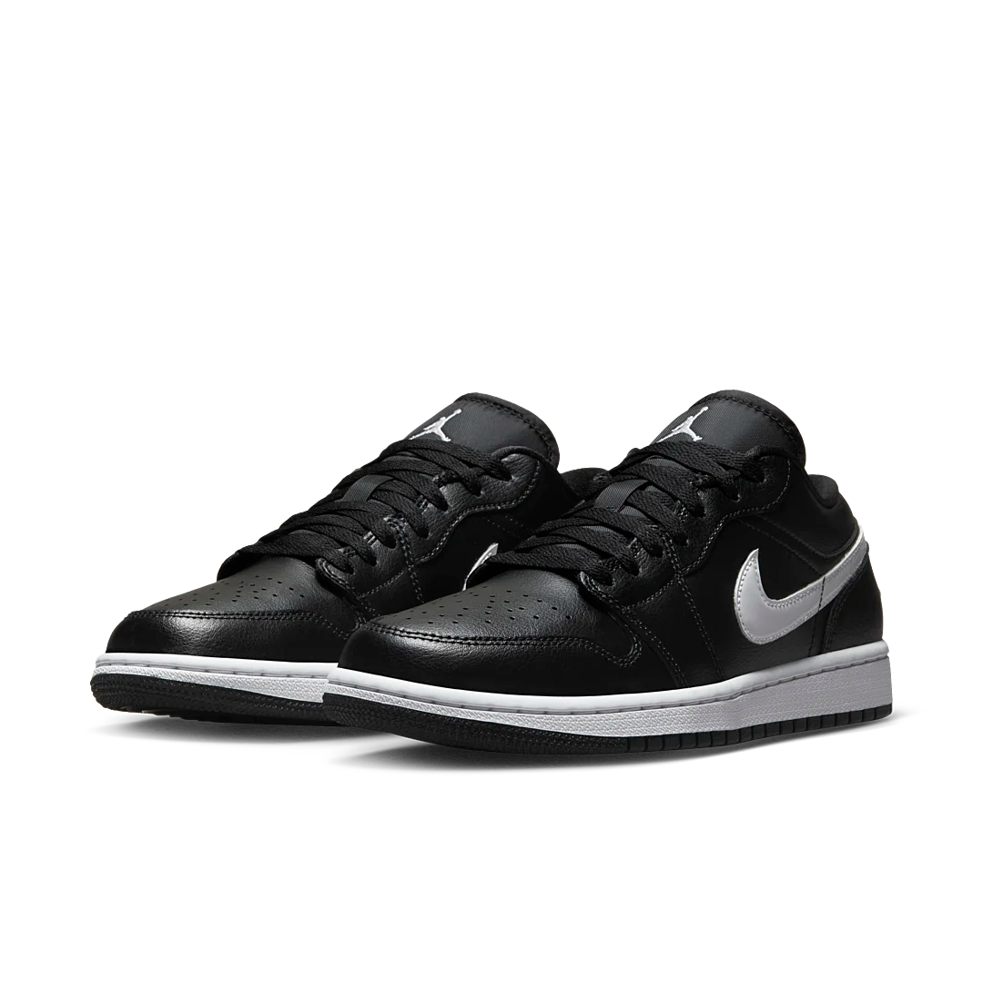 Air Jordan 1 Low Black White (2022), Black/White/Black (DV0990-001)