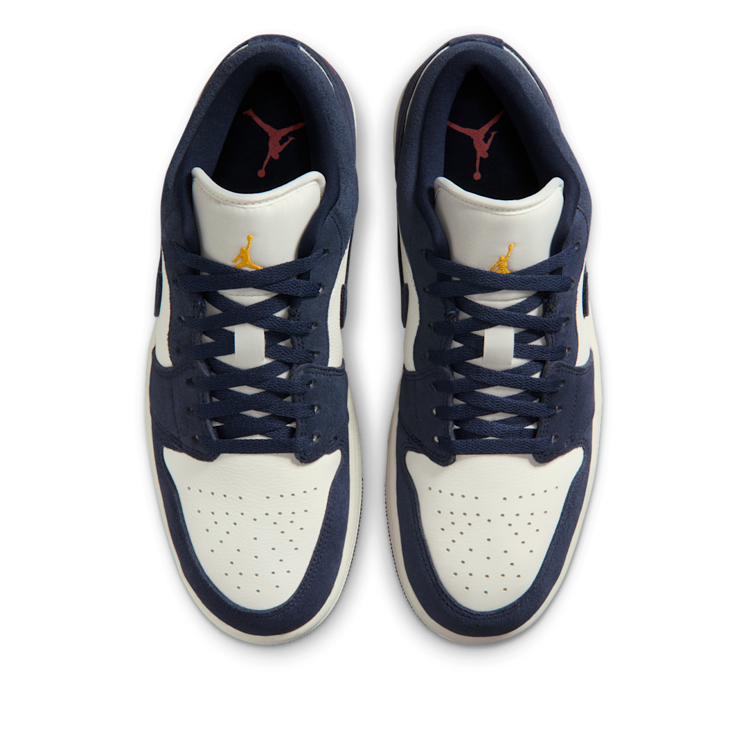 Air Jordan 1 Low SE Obsidian Suede - Sneak