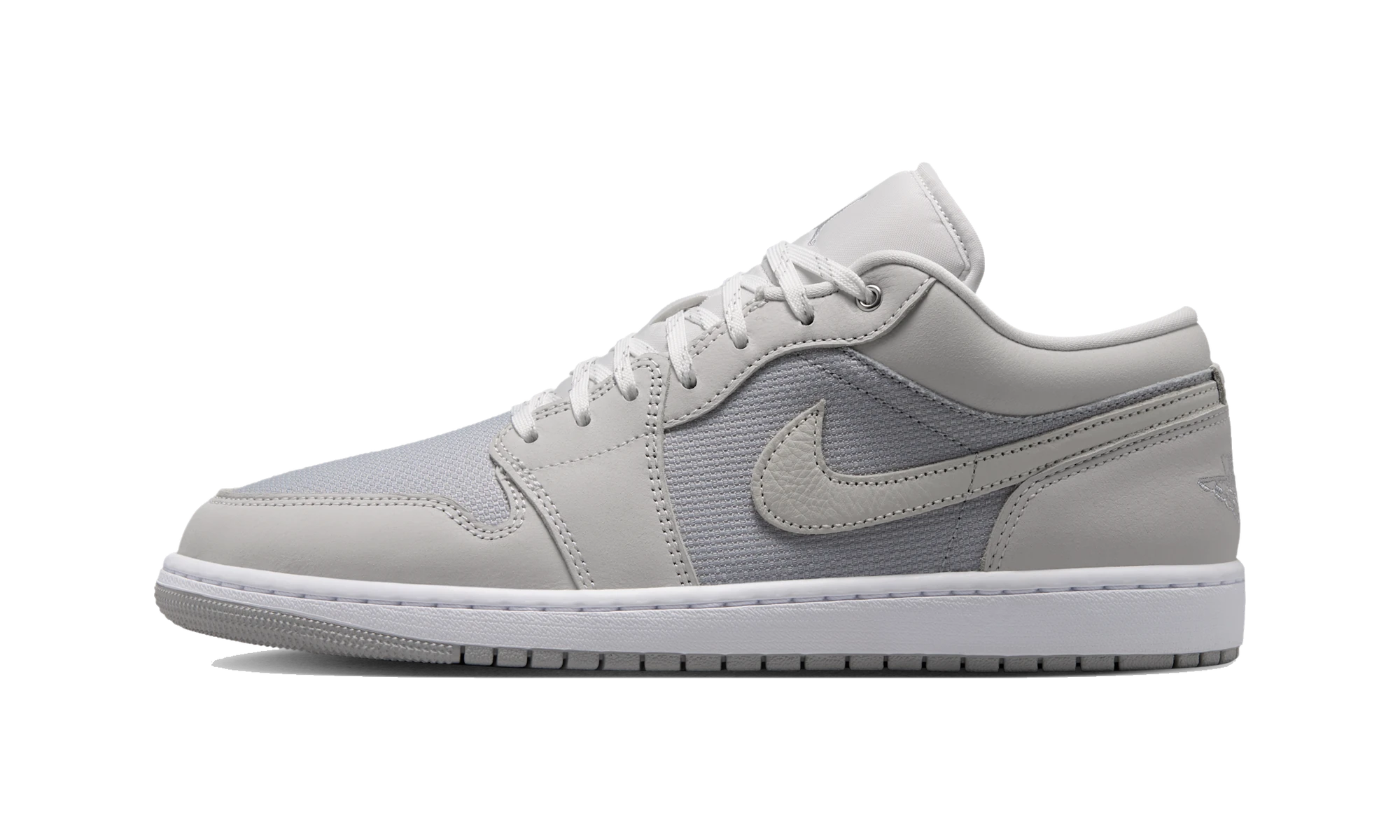 Air Jordan 1 Low SE Soft Pearl Light Smoke Grey