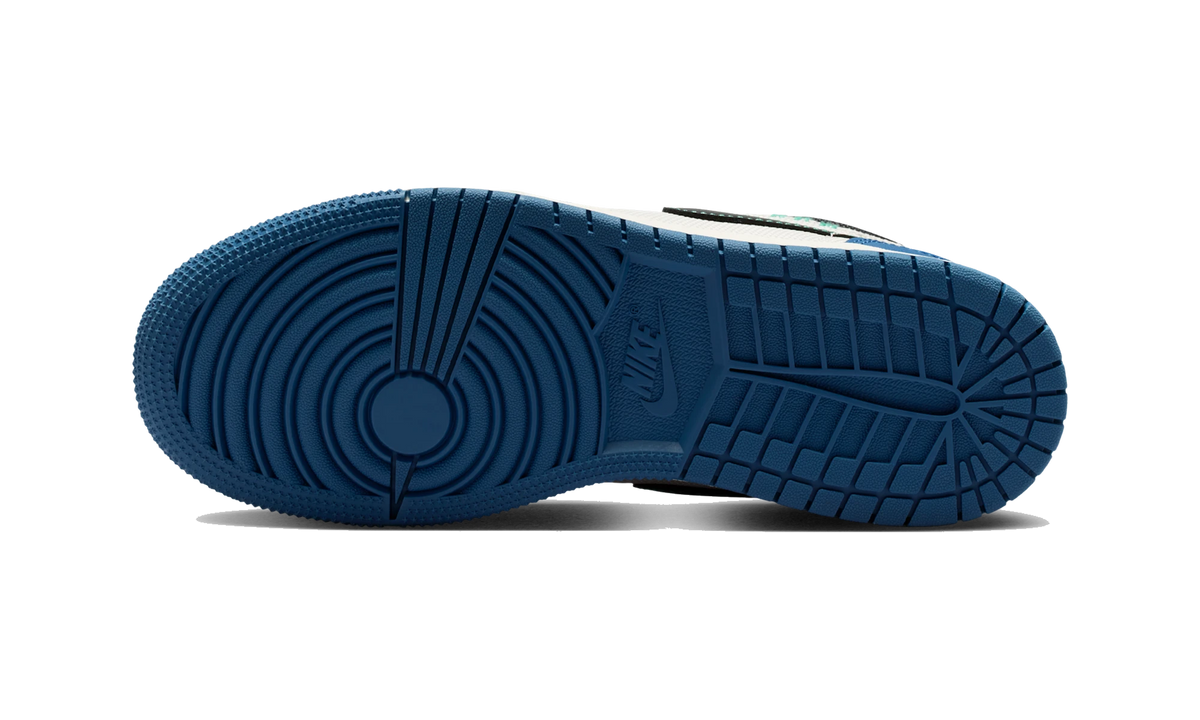 Air Jordan 1 Low SE True Blue Black