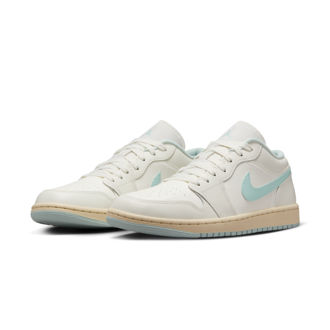 Air Jordan 1 Low Sail Igloo