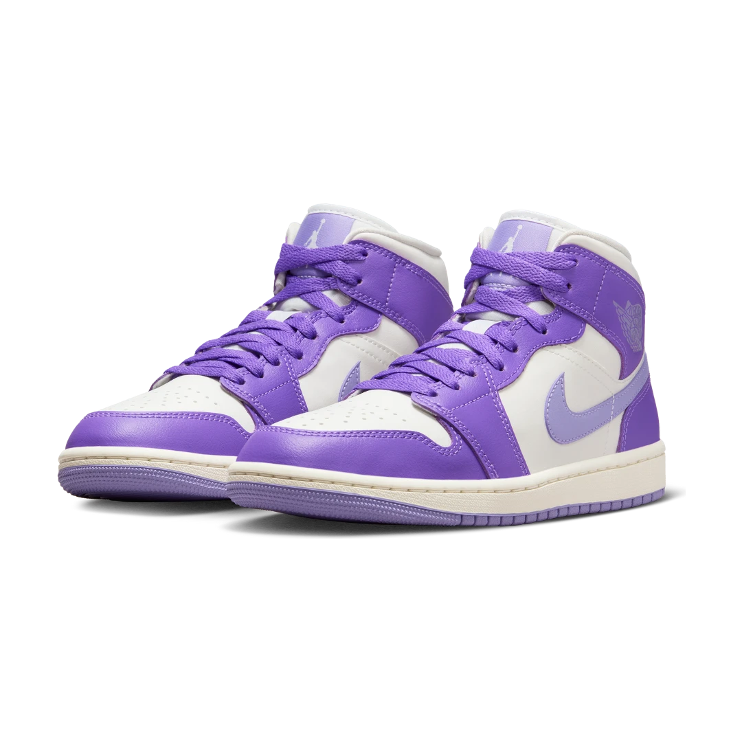 Air Jordan 1 Mid Action Grape