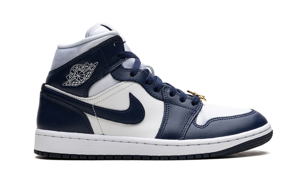Air Jordan 1 Mid Football Grey White Midnight Navy