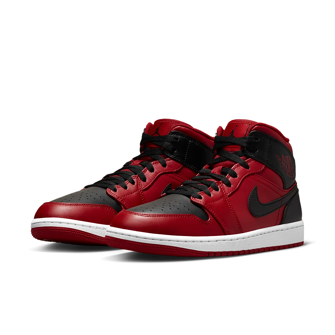 Air Jordan 1 Mid Reverse Bred (2021), Gym Red/Black-White (554724-660 / 554725-660)