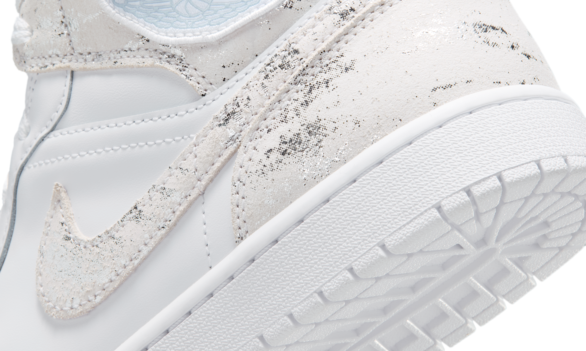 Air Jordan 1 Mid SE Distressed White Field Silver