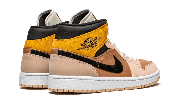 Air Jordan 1 Mid SE Particle Beige, Particle Beige/Black-Metallic Red Bronze (DD2224-200)