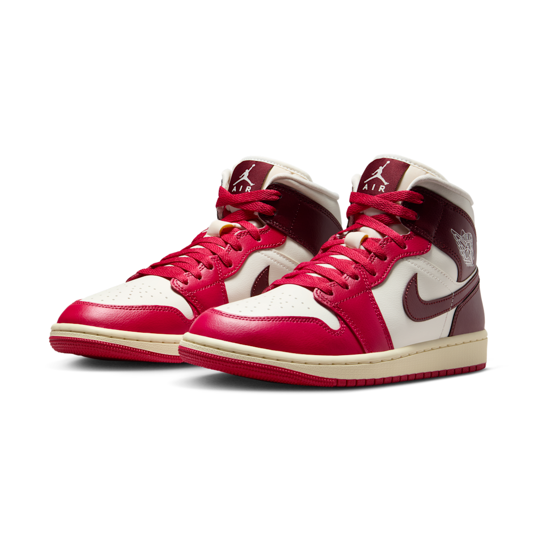 Air Jordan 1 Mid Sail Mystic Hibiscus