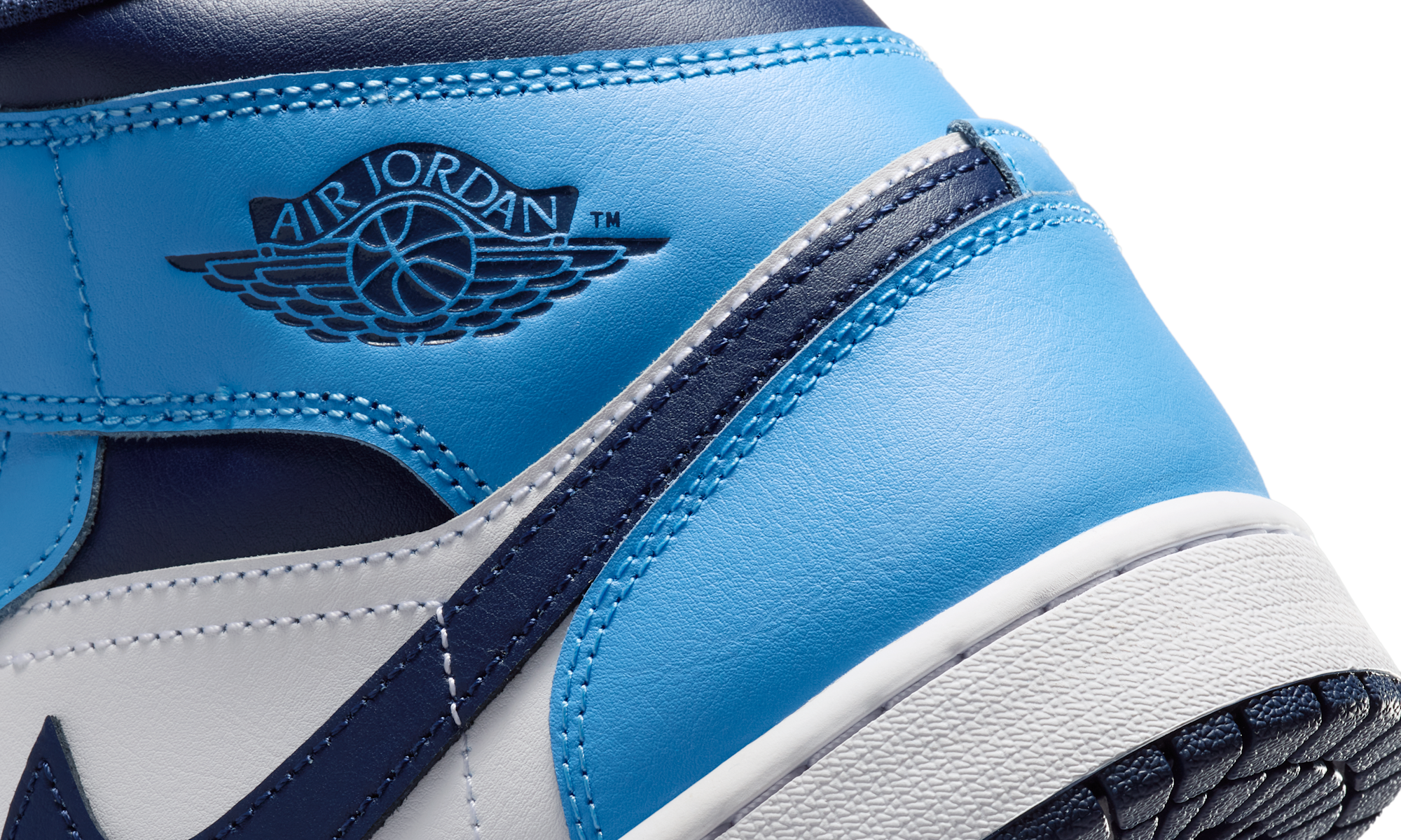 Air Jordan 1 Mid University Blue Midnight Navy