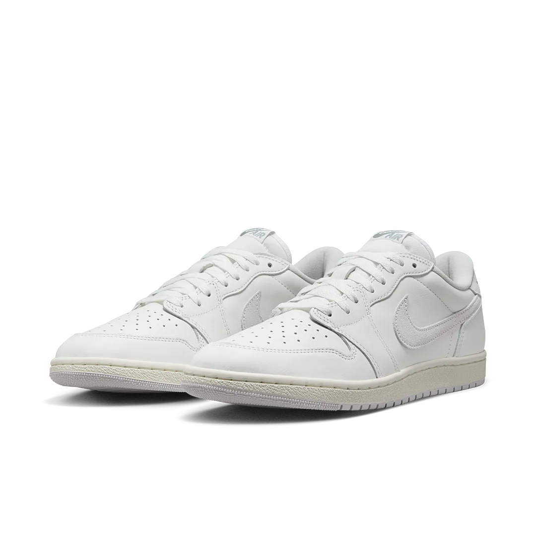 Air Jordan 1 Retro Low '85 Neutral Grey, Summit White/Light Smoke Grey-Neutral Grey-Sail (FB9933-100)