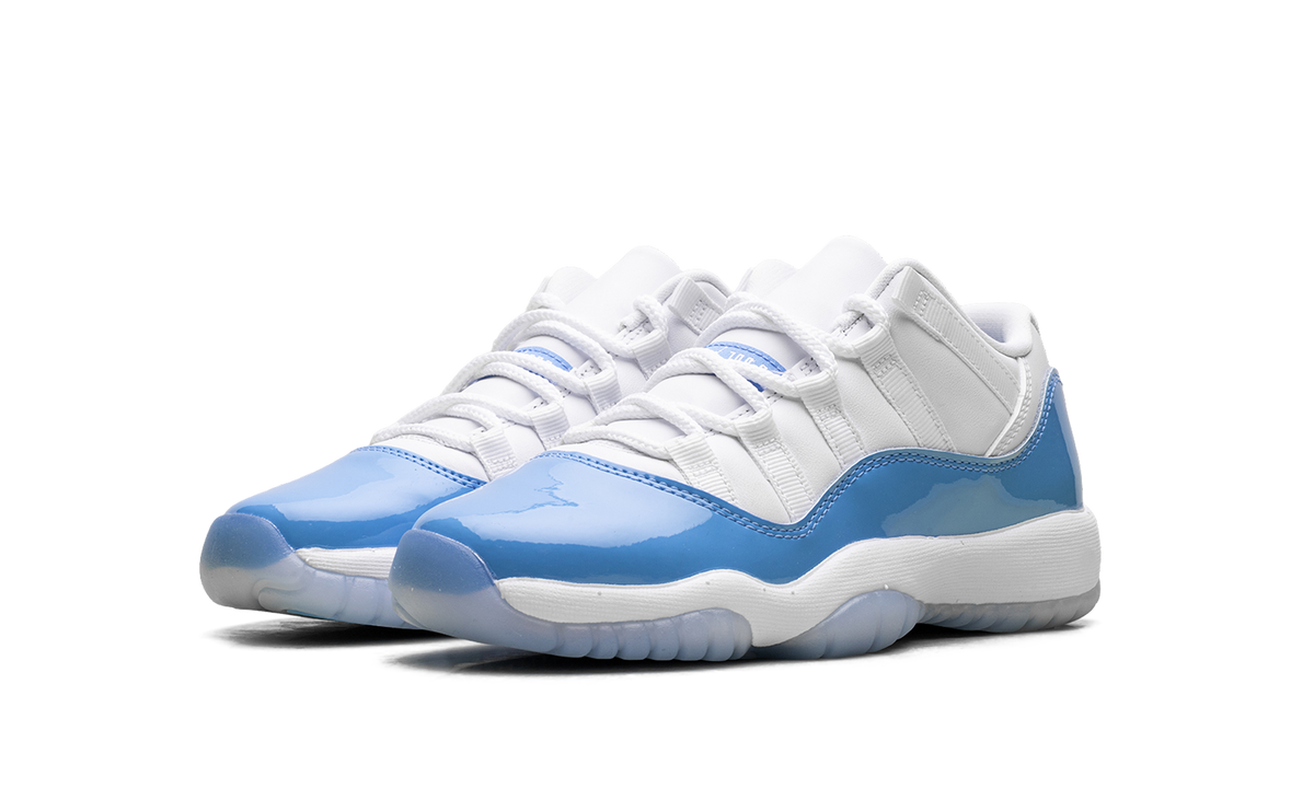 Air Jordan 11 Retro Low University Blue (2026)
