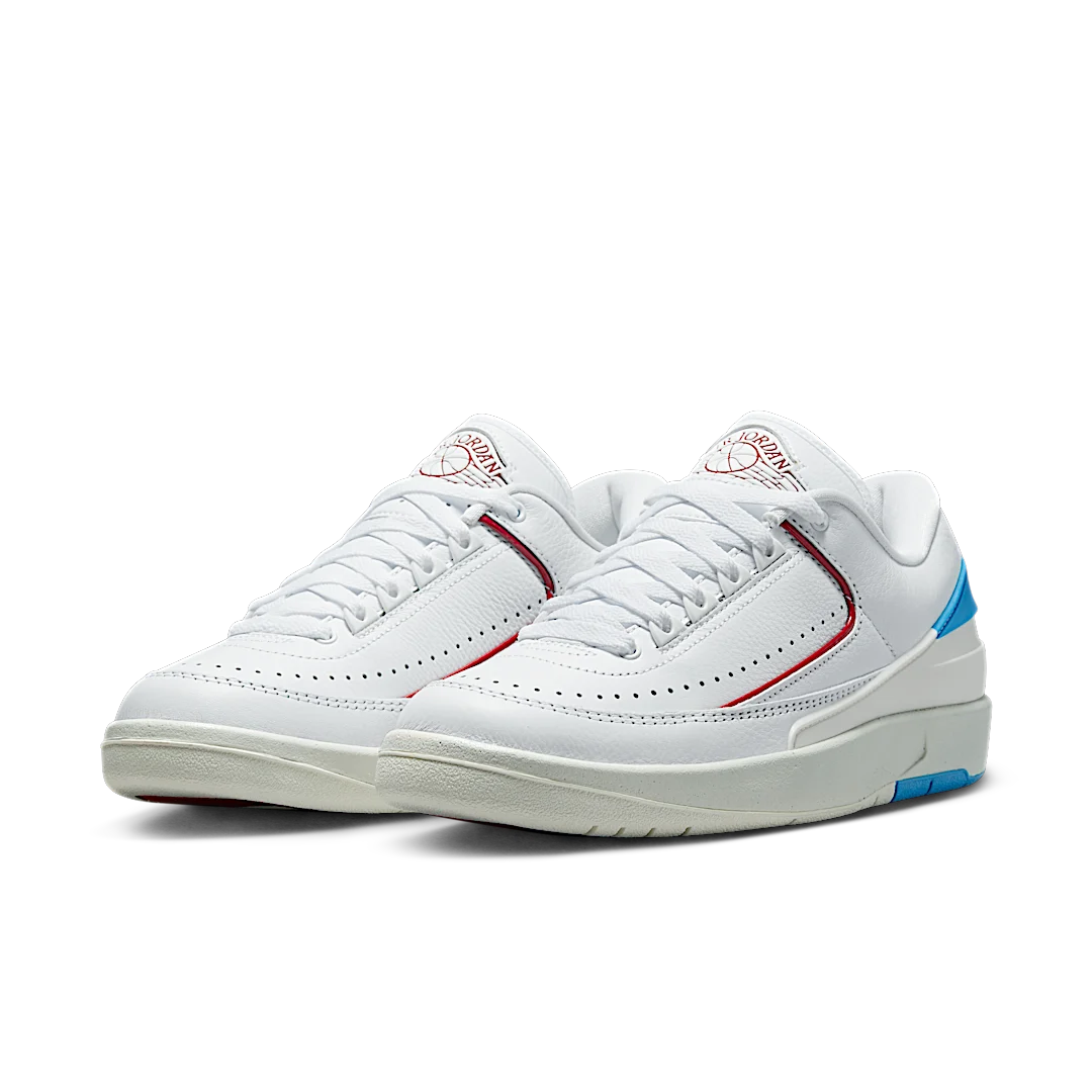 Air Jordan 2 Retro Low NC to Chi