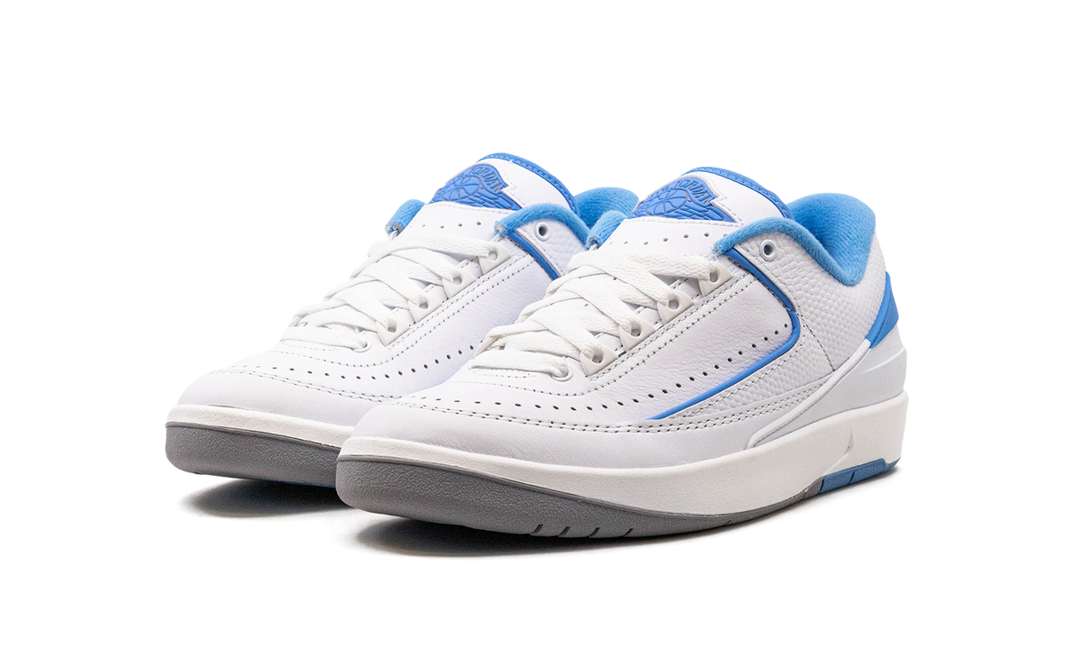 Air Jordan 2 Retro Low UNC