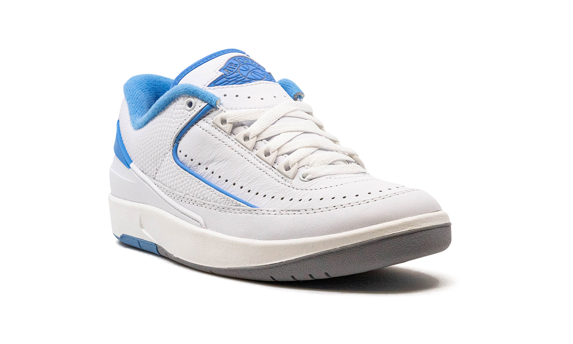 Air Jordan 2 Retro Low UNC