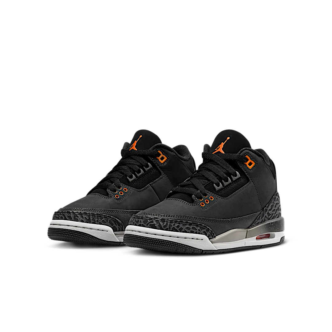 Air Jordan 3 Retro Fear Pack (2023), Night Stadium/Total Orange-Black-Flat Pewter-Neutral Grey (DM0967-080)