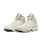 Air Jordan 5 Retro SE Sail, Sail/Black/Light Orewood Brown/Coconut Milk (FN7405-100)