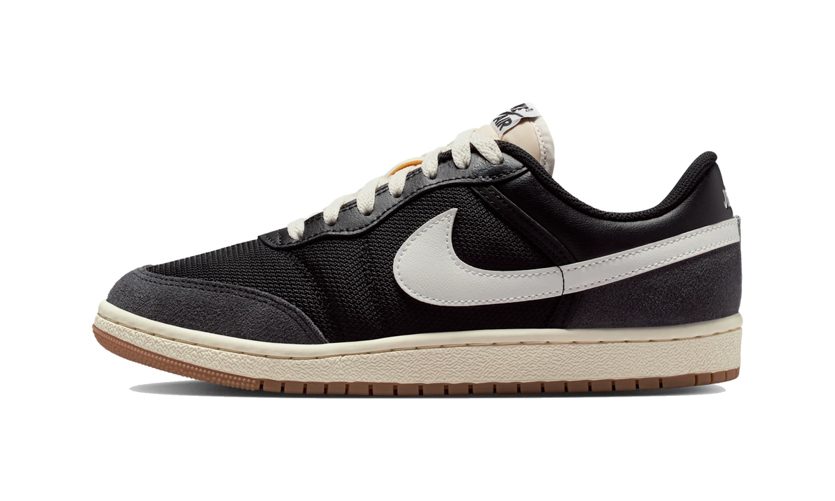 Air Jordan Skyline Low Black Summit White Gum