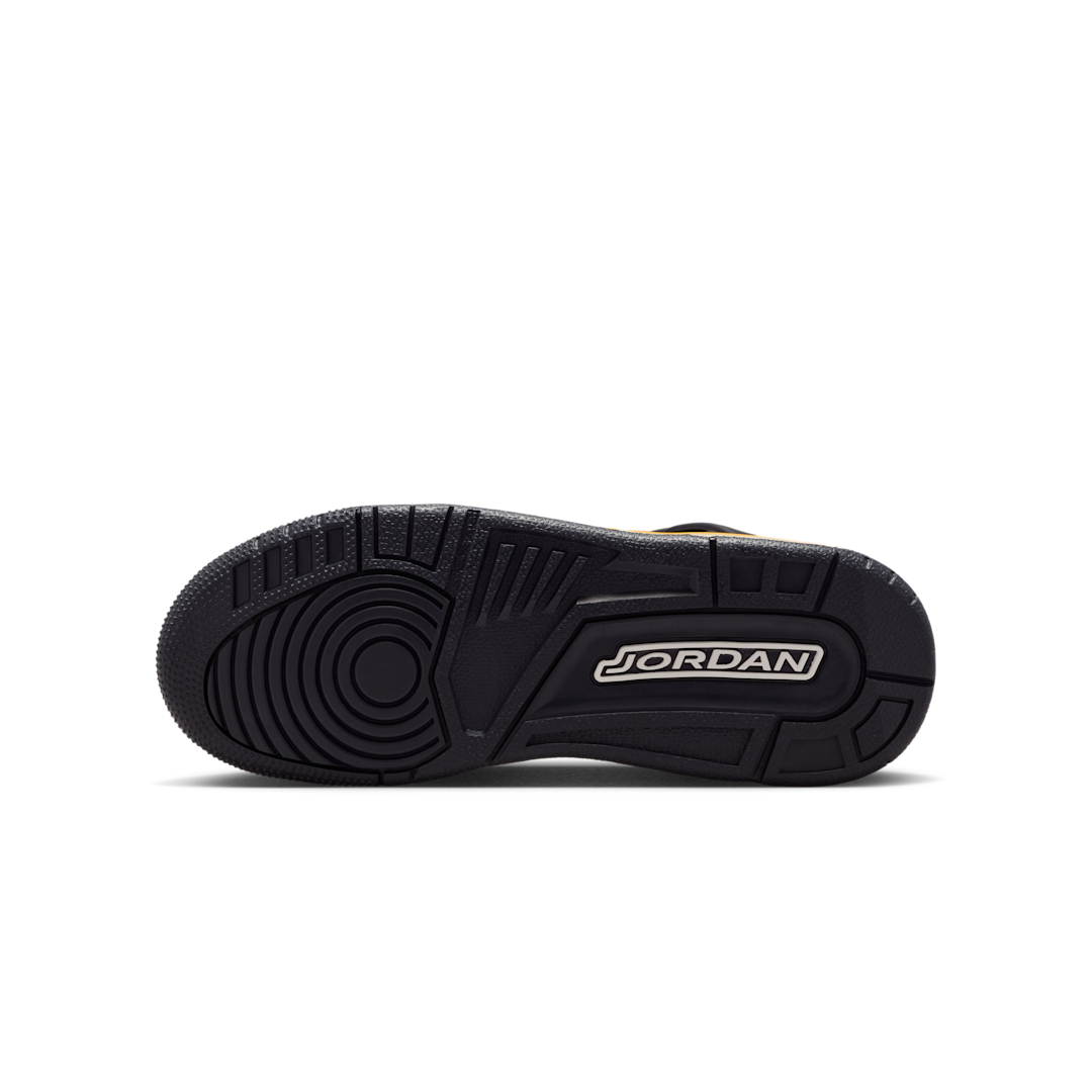 Air Jordan Spizike Low Rare Air, Sail/Oil Grey/Muslin/Dark Sulfur (FQ3950-107)