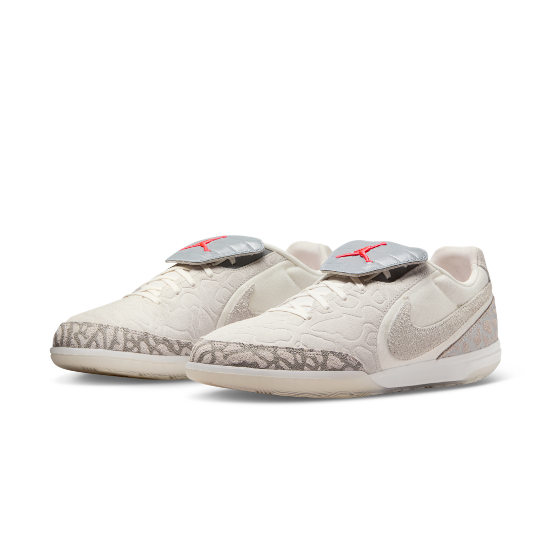 Air Jordan Tiempo Streetgato SE Phantom Sail