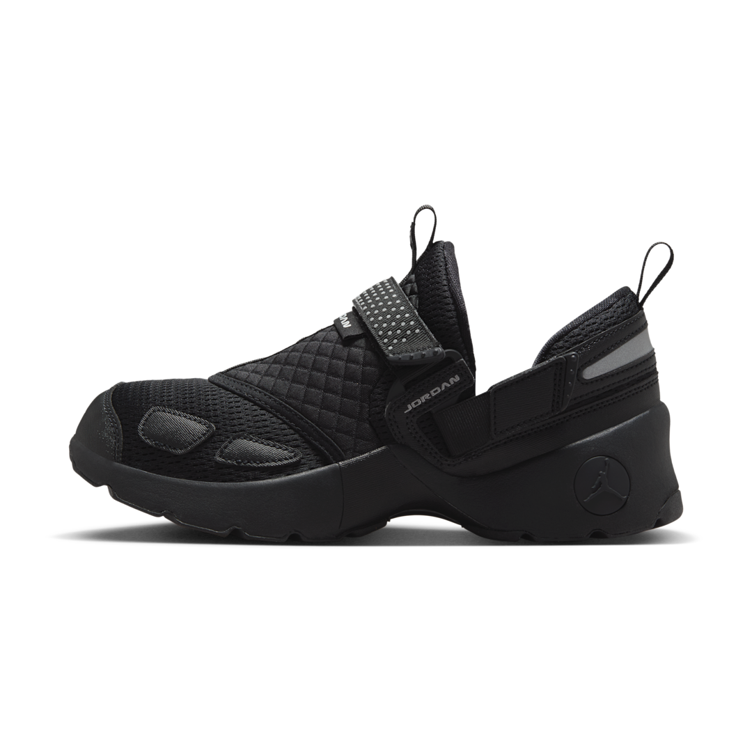 Air Jordan Trunner LX Triple Black, Black/Black/Black (HQ2164-001)