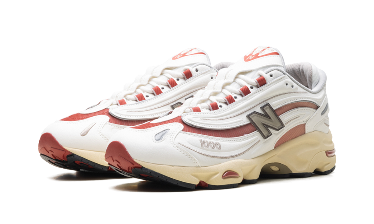New Balance 1000 Sea Salt Astro Dust
