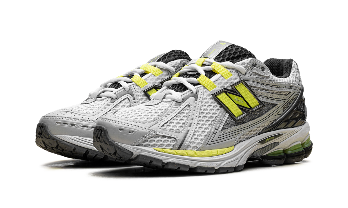 New Balance 1906R Light Silver Metallic Alkaline Green