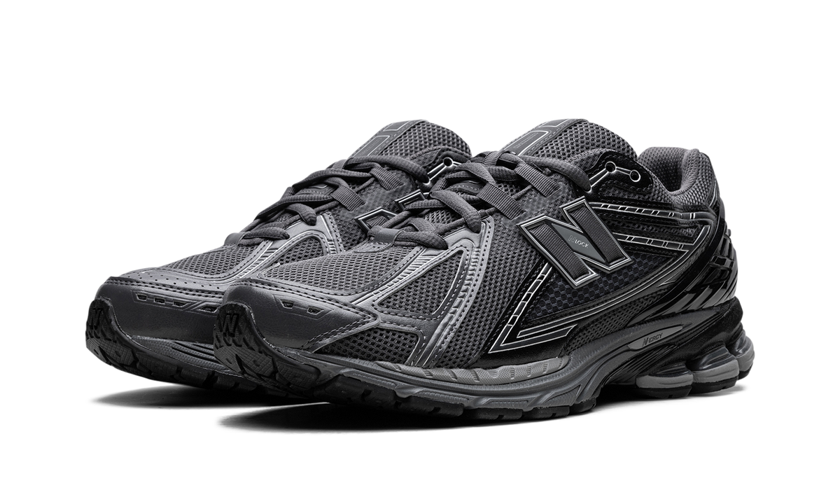 New Balance 1906R Magnet