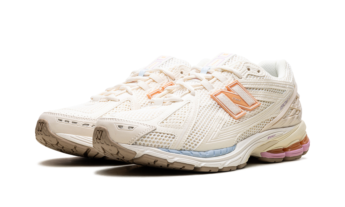 New Balance 1906R Pink Sugar