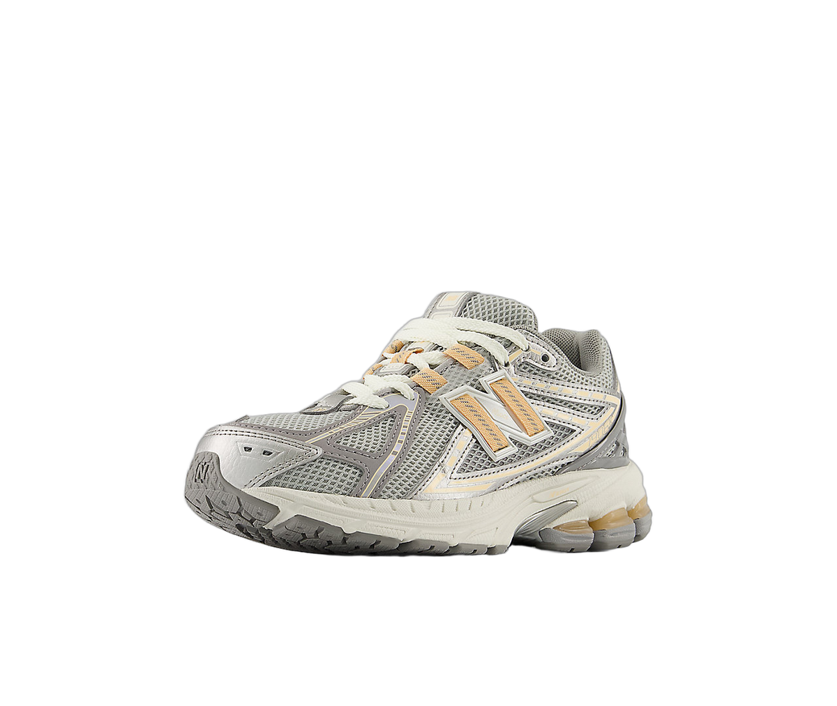 New Balance 1906R Silver Metallic Peach
