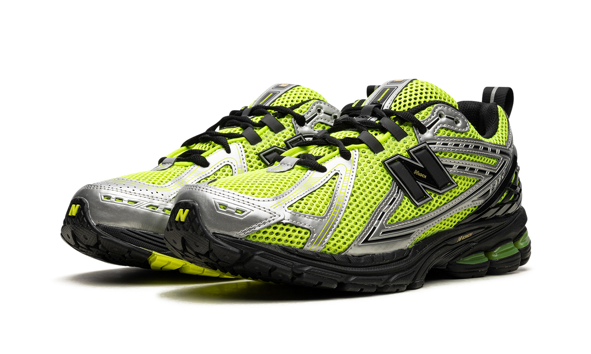 New Balance 1906R Volt Black