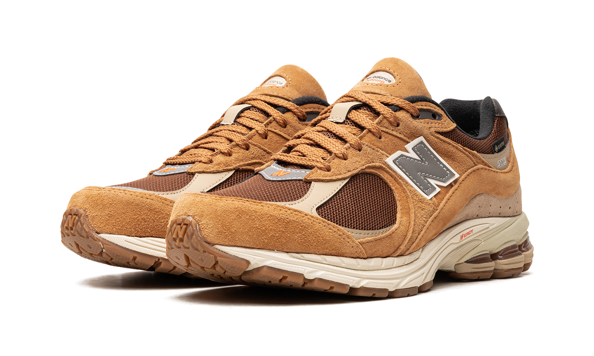 New Balance 2002R Gore-Tex Tobacco