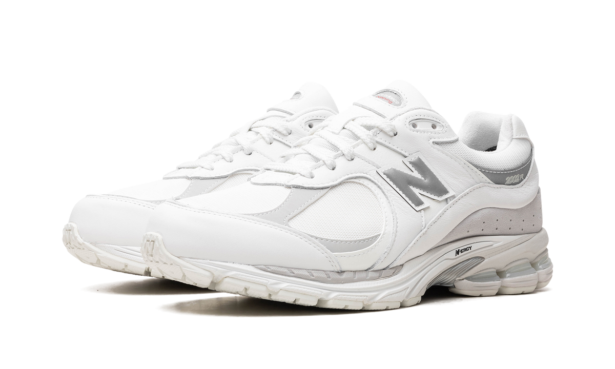 New Balance 2002R Gore-Tex White Brighton Grey