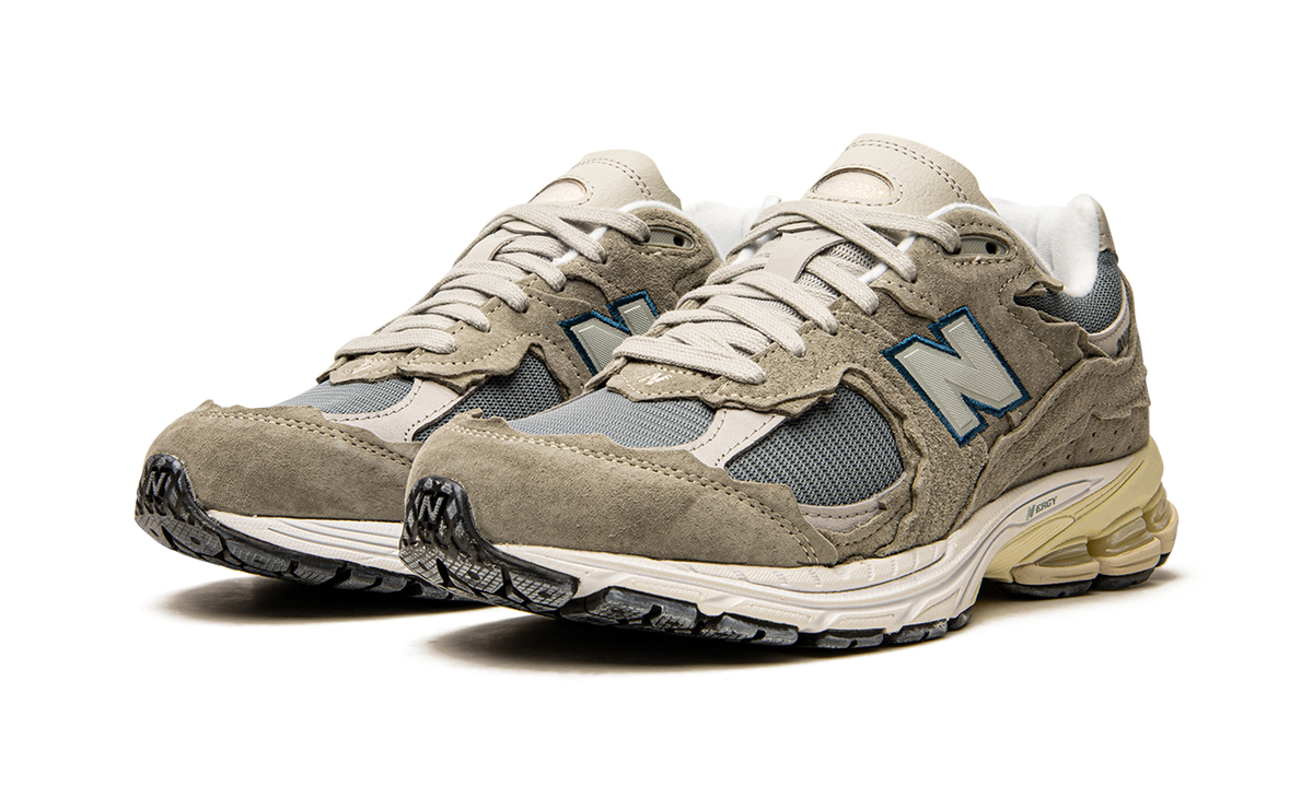 New Balance 2002R Protection Pack Mirage Grey