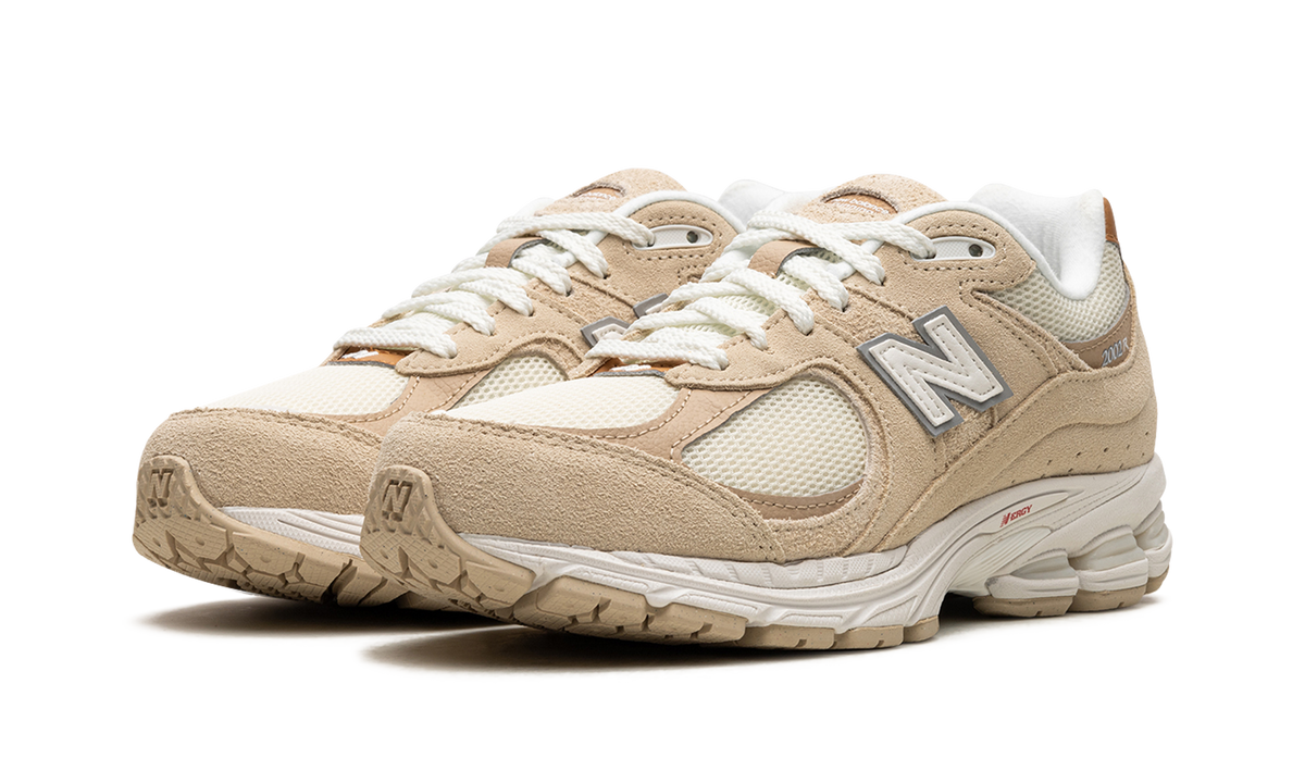 New Balance 2002R Sandstone