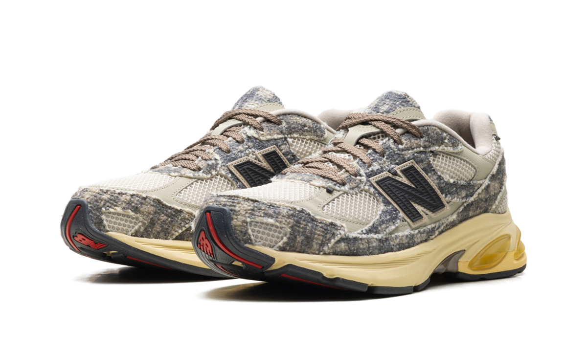 New Balance 2010 Joe Freshgoods Bag Lady