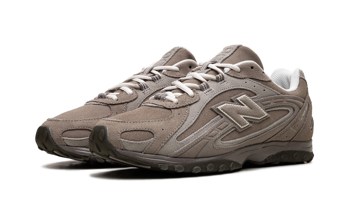 New Balance 204L Mushroom Arid Stone