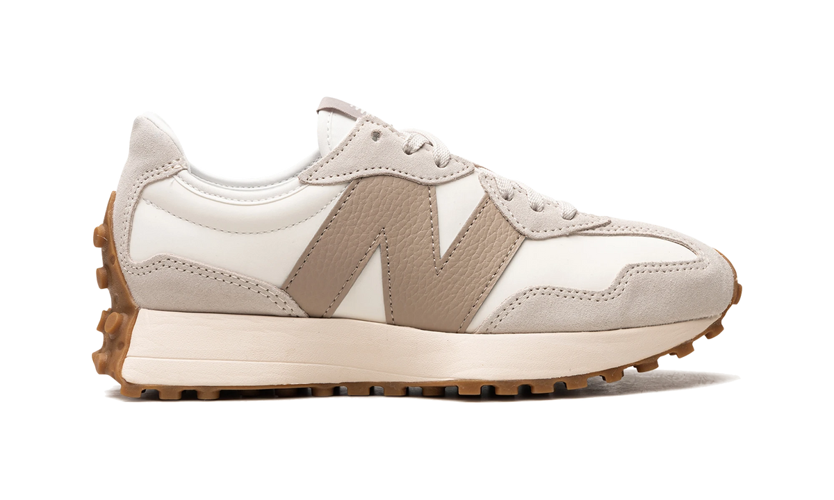 New Balance 327 Moonbeam Driftwood