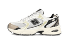 New Balance 530 White Light Gold Metallic, White/Light Gold Metallic (MR530TC)