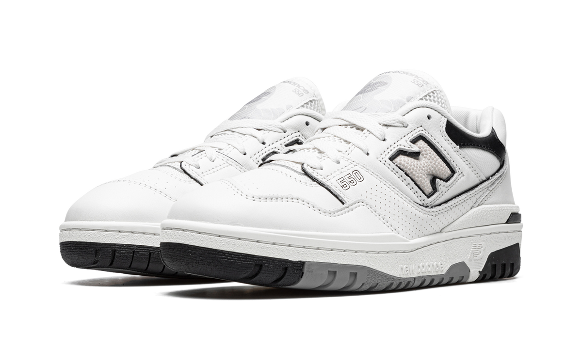 New Balance 550 Cream Black
