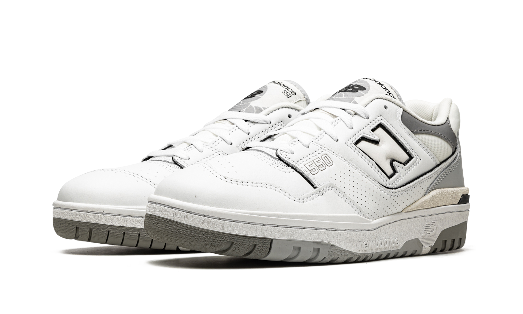 New Balance 550 Salt and Pepper