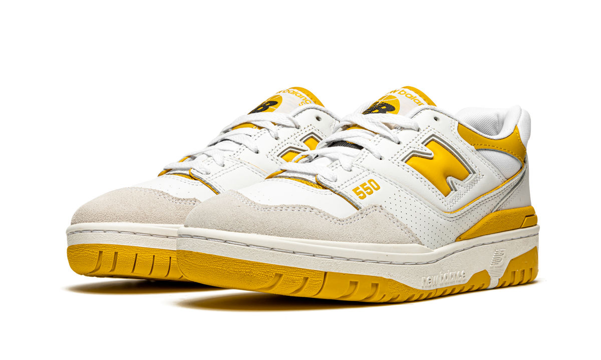 New Balance 550 Sea Salt Varsity Gold