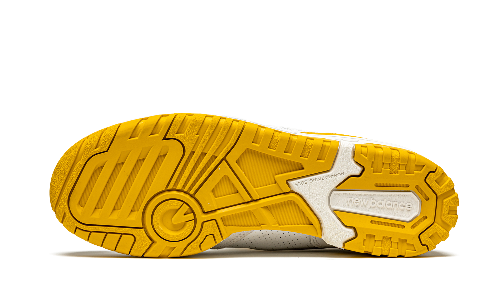 New Balance 550 Sea Salt Varsity Gold