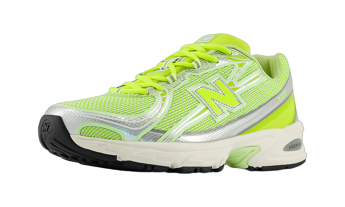 New Balance 740 Timberwolf Afterglow