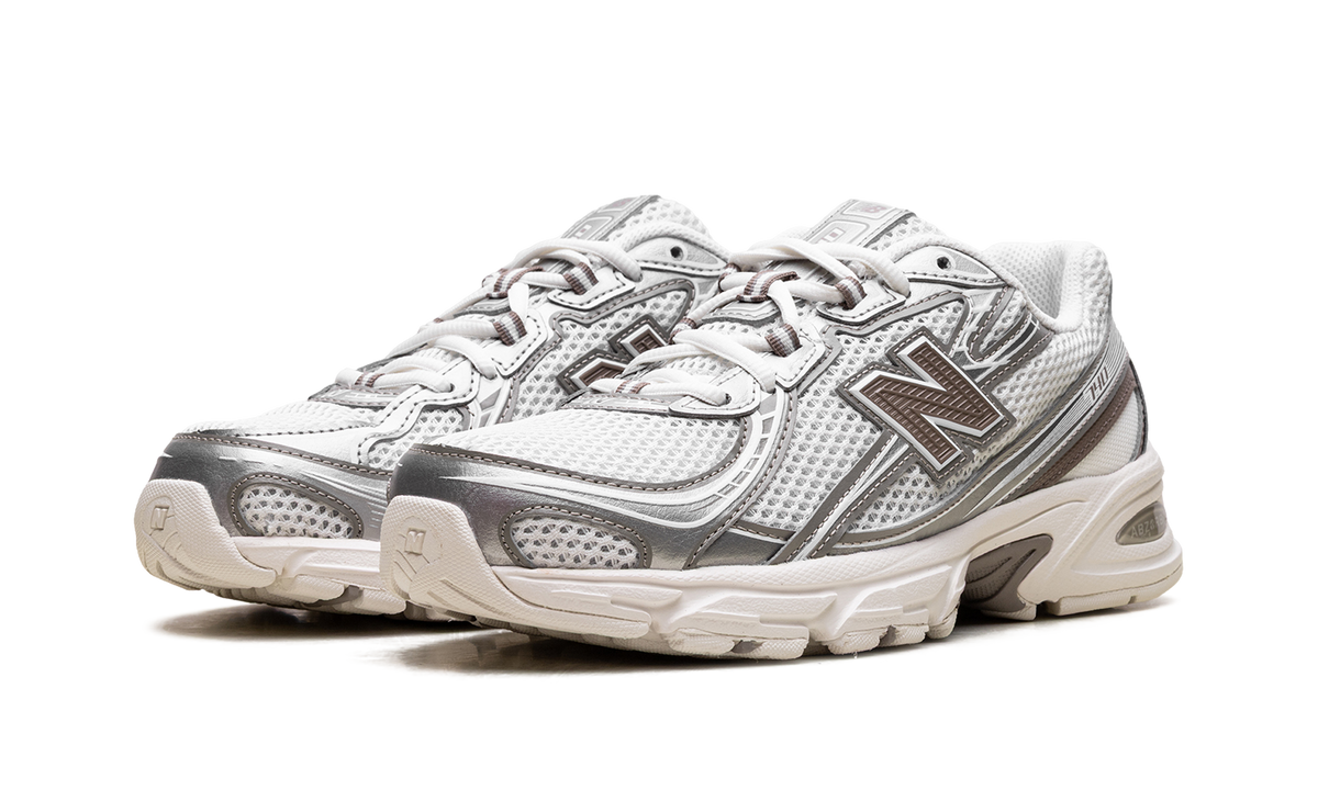 New Balance 740v2 Arid Stone