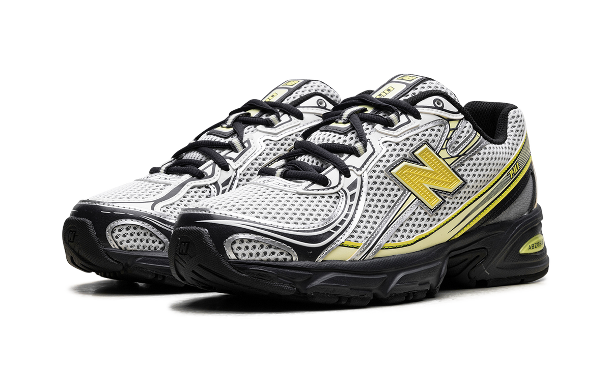 New Balance 740v2 Sea Salt Phantom