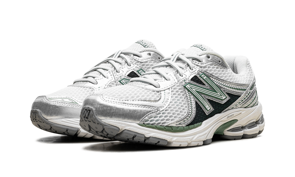 New Balance 860 V2 Mallard Green