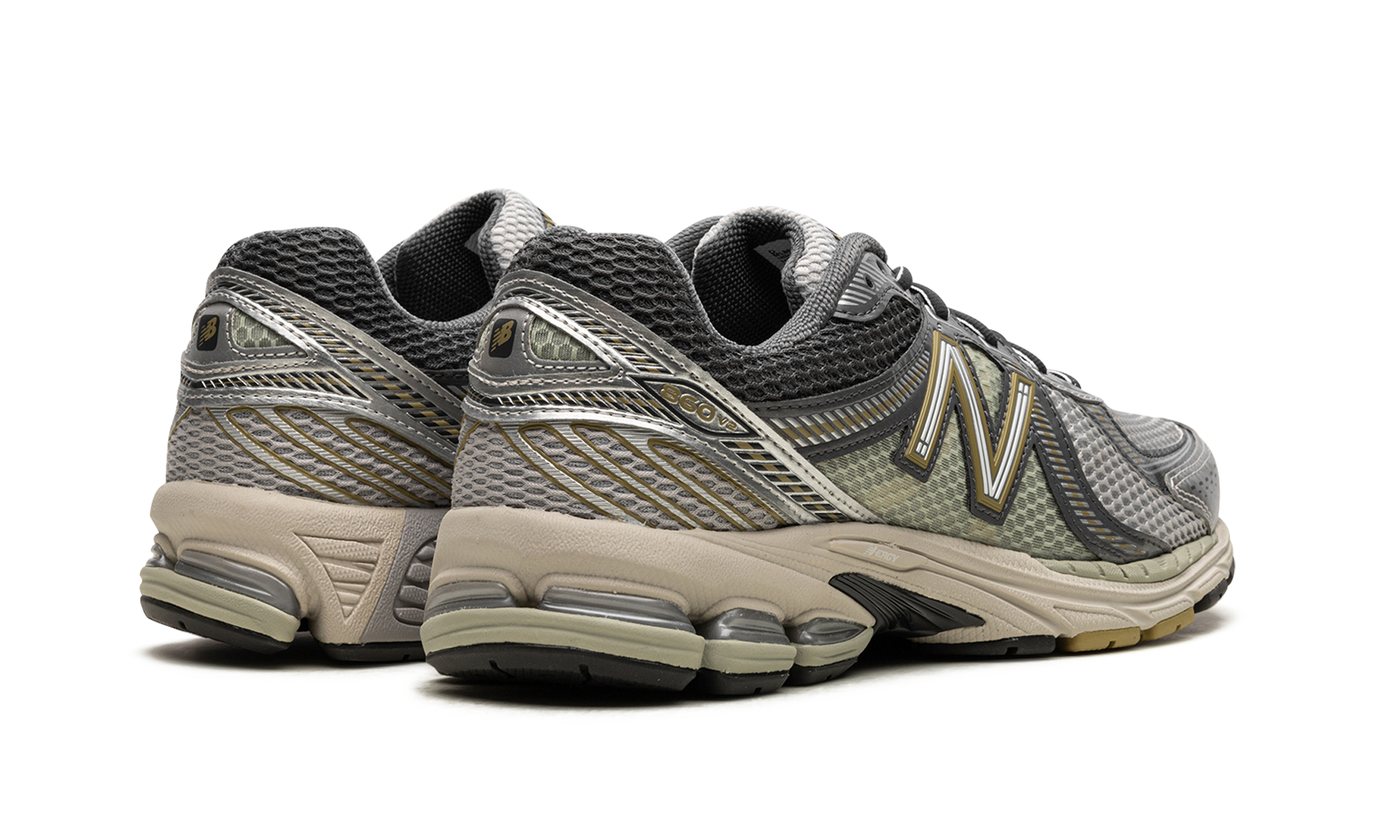 New Balance 860v2 Earth