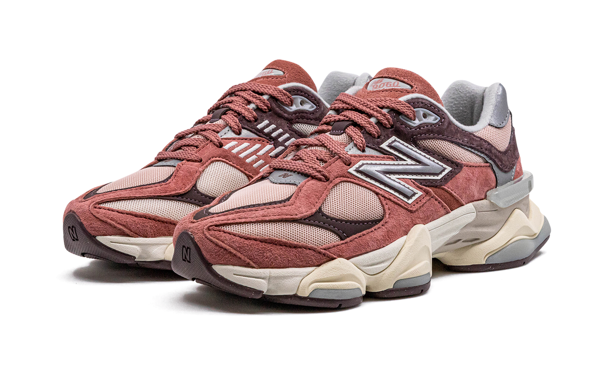 New Balance 9060 Cherry Blossom